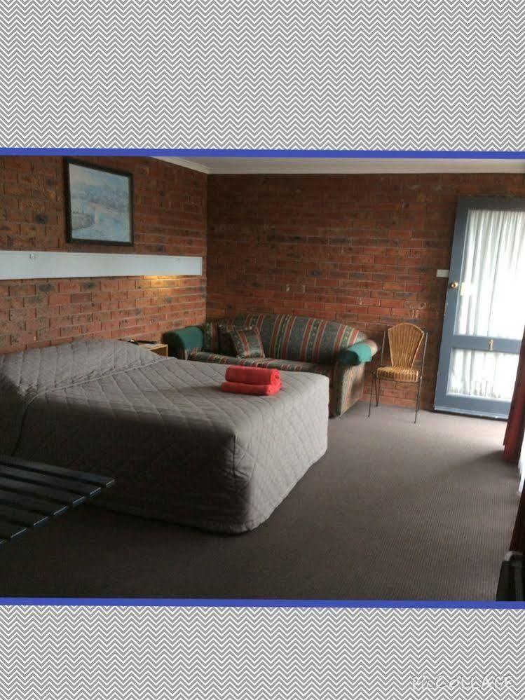 Kardinia Park Motel จีลอง ภายนอก รูปภาพ