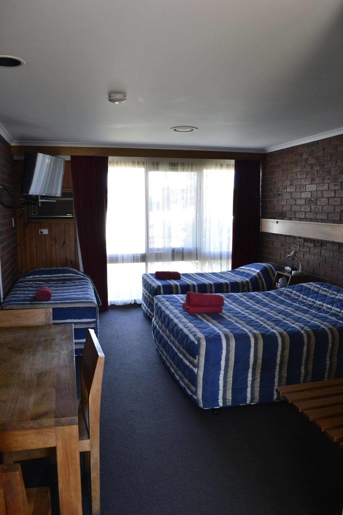 Kardinia Park Motel จีลอง ภายนอก รูปภาพ