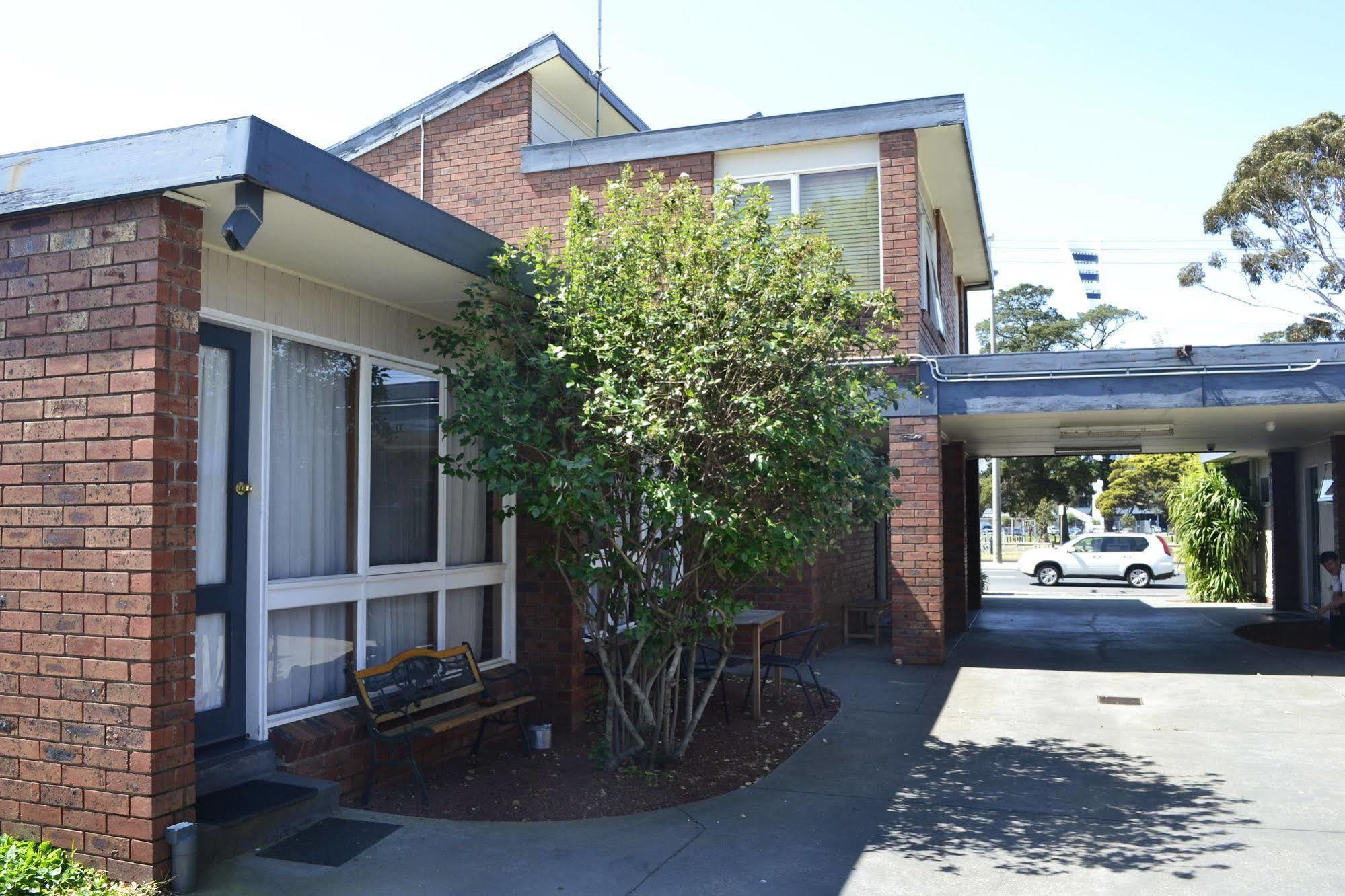 Kardinia Park Motel จีลอง ภายนอก รูปภาพ