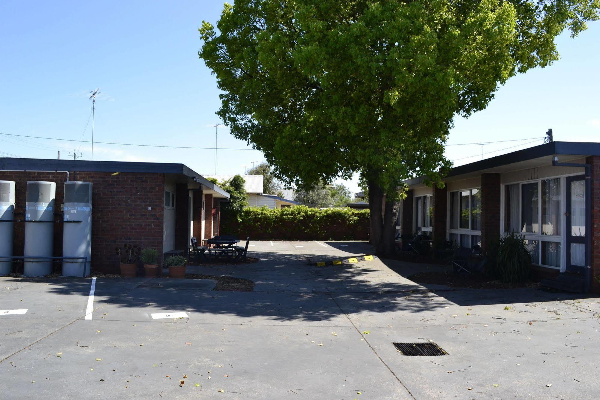 Kardinia Park Motel จีลอง ภายนอก รูปภาพ